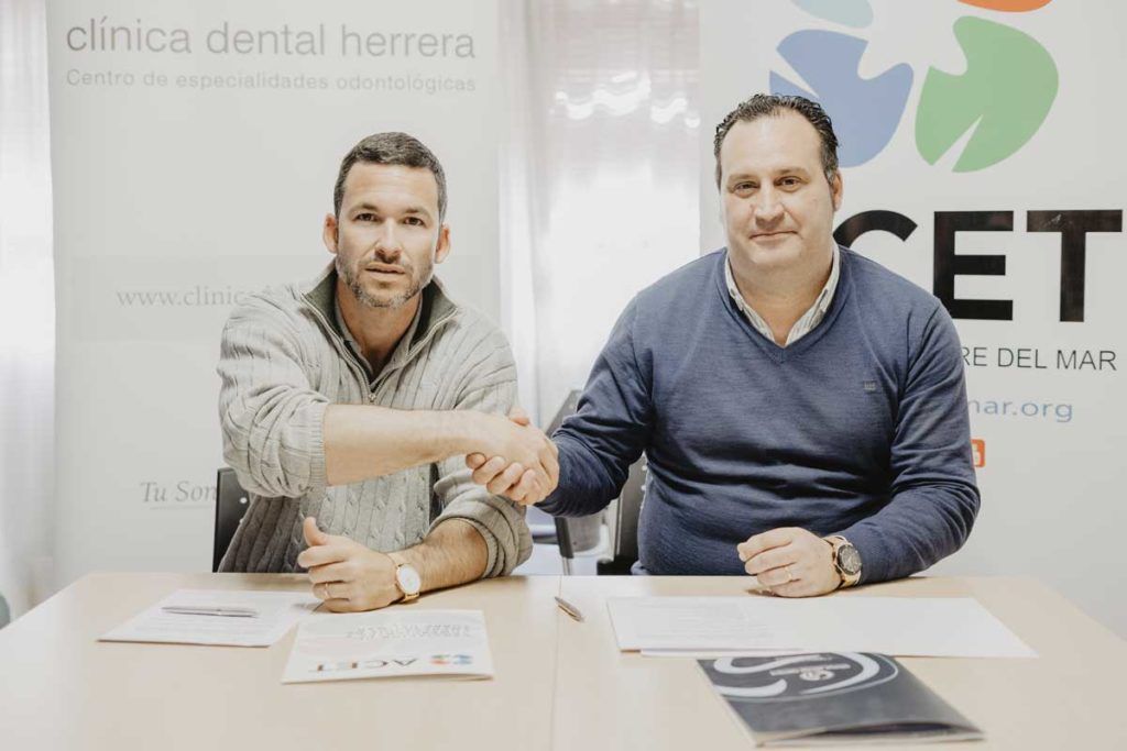 Clínica Dental Herrera se une como socio a ACET 17